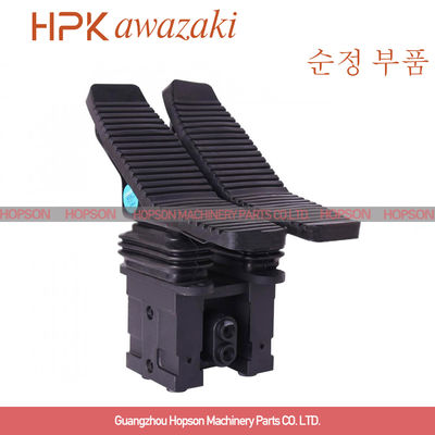 Valvola idraulica del pedale del piede, escavatore Parts di R200-5 R210-5 Hyundai