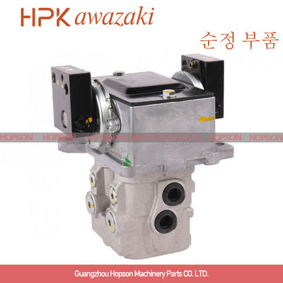 Escavatore Foot Pedal Valve di Hitachi 1024384 1024224 1022441 per ZAX240-3 ZAX330-3